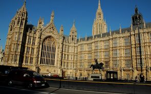 Visitas ao Parlamento em Londres interrompidas