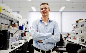 O CD, a gota de sangue e a análise em cinco minutos