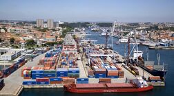 BdP: Comércio mundial recupera no arranque de 2020, mas Portugal continua 