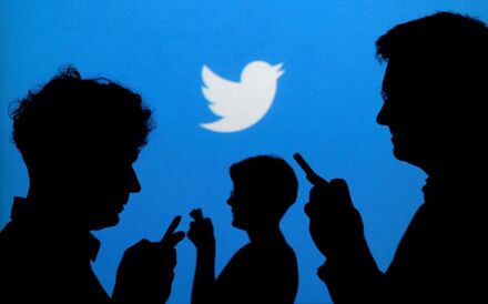 Twitter vai banir utilizadores por desinformação reiterada sobre vacinas