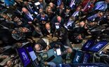 Wall Street sobe com dados sombrios do emprego a reforçarem expectativa de estímulos