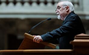 Segurança Social leva seis meses a pagar pensões 