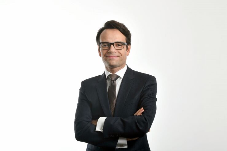 DR