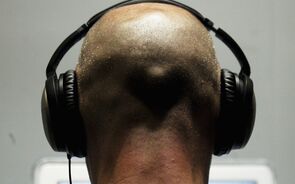 Europa em mínimos de duas semanas e Brent em máximos de março acima dos 50 dólares