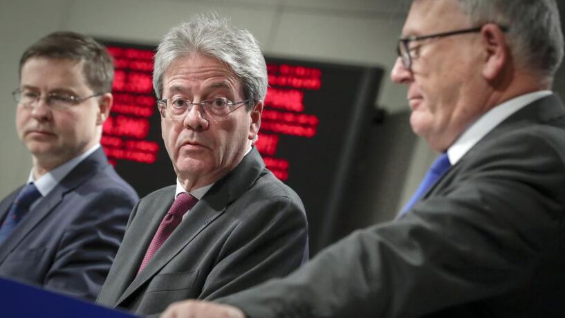 Comissão admite flexibilizar metas orçamentais de Itália por causa do coronavírus