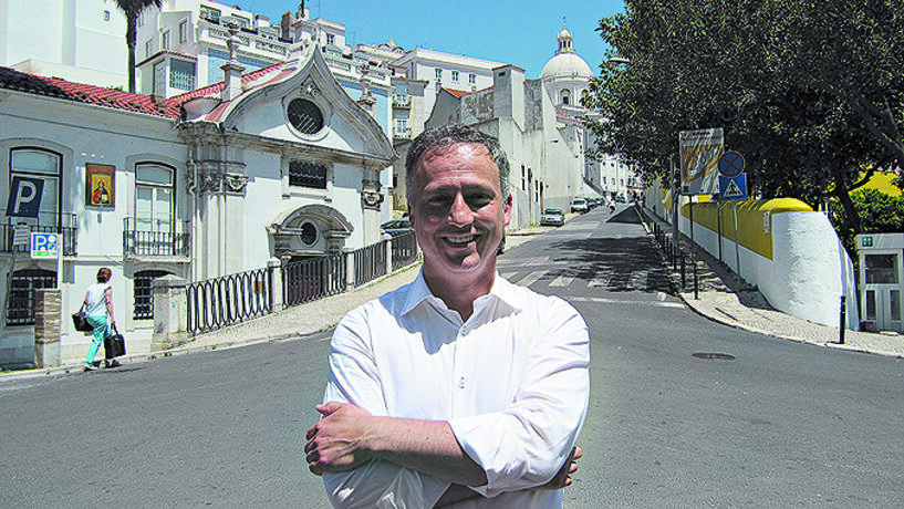 Proprietários de alojamento local procuram alternativas e já há quem pense voltar ao arrendamento