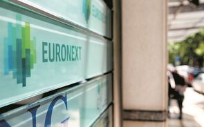 PSI-20 termina sessão em queda, mas regista maior ciclo de ganhos semanais em oito anos