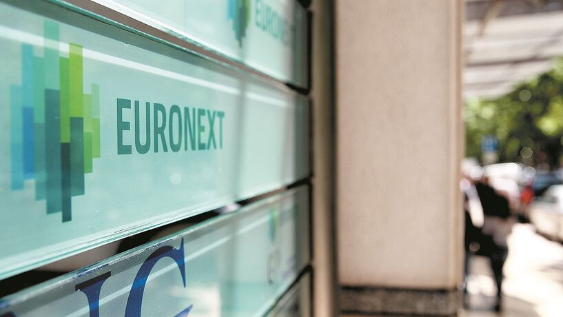 Empresas preferem emitir dívida a ir para a bolsa