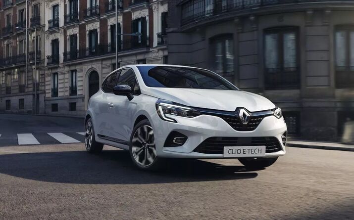 1.º Renault