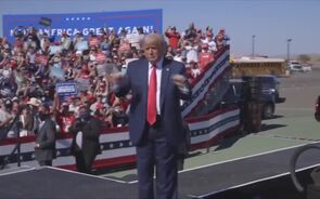 Trump pode ganhar no voto em urna e perder no voto por correspondência?