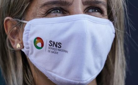 Ministra: Portugal vai comprar 22 milhões de doses de vacinas por 200 milhões