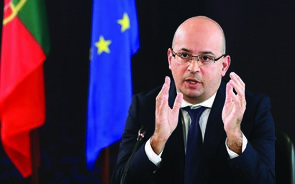 Leão espera 'importantes avanços' nas regras europeias para crédito malparado