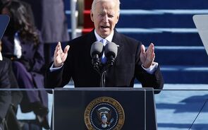 Biden: EUA com 100 milhões de vacinas e de cheques dentro de 10 dias