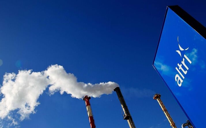 Altri: uma das papeleiras mais eficientes do mundo