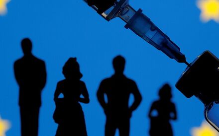 Cada cinco semanas de atraso na vacinação podem custar à Europa 90 mil milhões este ano