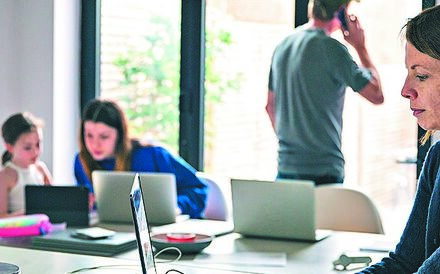 Que apoios à família criaram os outros países?