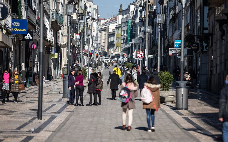 O segundo confinamento geral vai provocar uma forte recessão no primeiro trimestre deste ano. A forma como for levantado e o controlo da pandemia serão determinantes para a evolução da economia.