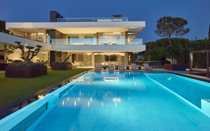 2. Villa na Quinta do Lago, Algarve