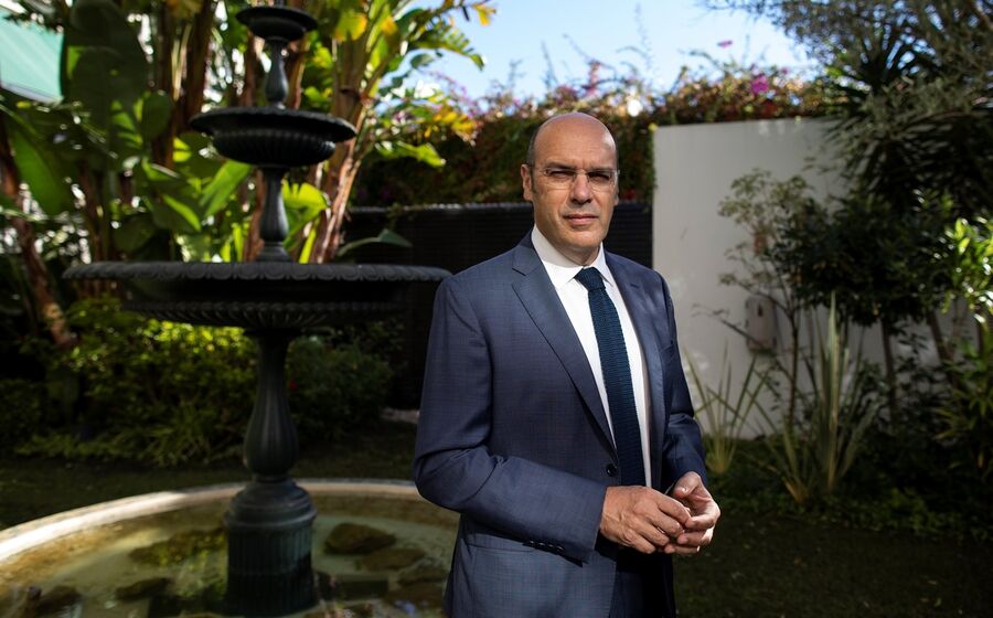 Pedro Siza Vieira, ministro da Economia e da Transição Digital, admite que uma parte das empresas não conseguirá sobreviver ao fim das moratórias, por já não serem viáveis.
