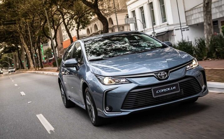 7.º Toyota Corolla