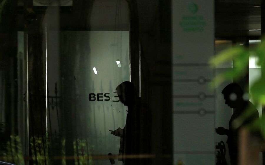 O Banco Espírito Santo, instituição financeira histórica em Portugal, colapsou em 2014.