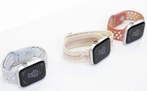 Apple deixa de lado o couro nas braceletes de relógios, a caminho para a neutralidade carbónica